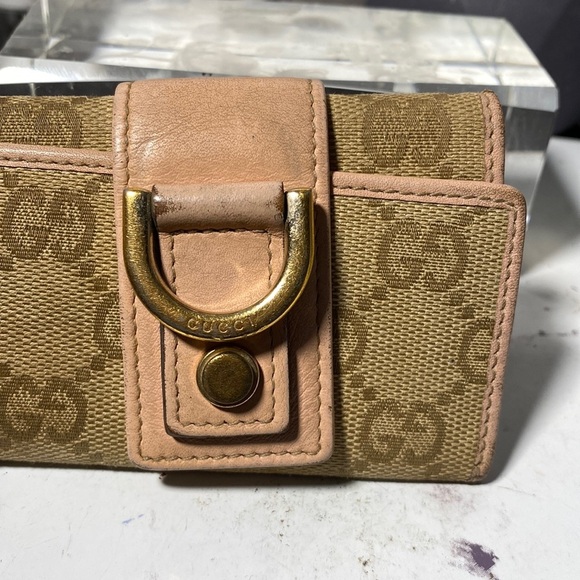 Authentic Gucci GG Key Case - Picture 14 of 16